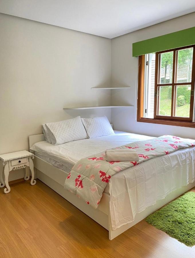 דירות גראמדו Apartamento Lago Negro מראה חיצוני תמונה